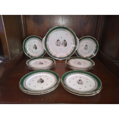 Service à dessert en porcelaine de Limoges à décor de Napoléon 1 Plat plat à gâteau et 12 assiettes