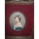 2 miniatures d'élégantes signées du peintre miniaturiste Hil encadrées