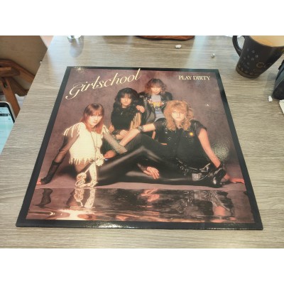Vinyle Girlschool Play dirty 1983