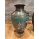 Paire de vases en émail cloisonné Chinois anciens