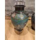Paire de vases en émail cloisonné Chinois anciens