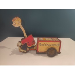 Jouet mécanique à friction Triporteur Mont blanc Punch ancien Vers 1960