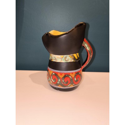 Pichet ancien par gabriel Fourmaintraux peint à la main décors originaux et couleurs vives