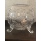 Vase boule tripode en cristal taillé